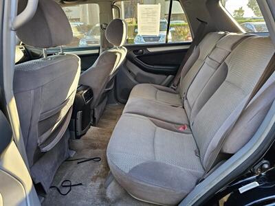 2004 Toyota 4Runner SR5 W/TRD WHEELS, BACKUP CAMERA & APPLE CARPLAY   - Photo 15 - Irvine, CA 92612