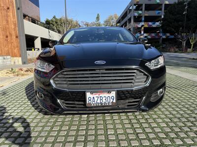 2016 Ford Fusion SE   - Photo 8 - Irvine, CA 92612