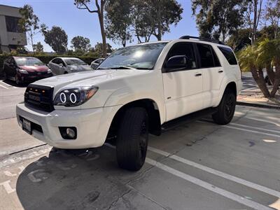 2006 Toyota 4Runner SR5 W/TRD wheels   - Photo 4 - Irvine, CA 92612