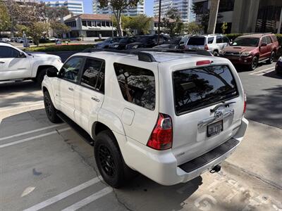 2006 Toyota 4Runner SR5 W/TRD wheels   - Photo 8 - Irvine, CA 92612