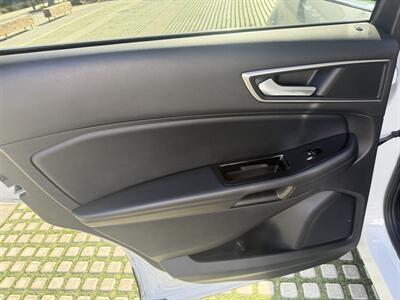 2016 Ford Edge SEL   - Photo 14 - Irvine, CA 92612