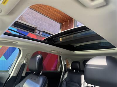 2016 Ford Edge SEL   - Photo 22 - Irvine, CA 92612