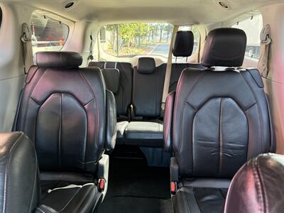 2018 Chrysler Pacifica Touring L   - Photo 29 - Irvine, CA 92612