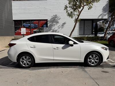 2016 Mazda Mazda3 i Sport   - Photo 2 - Irvine, CA 92612