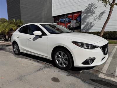 2016 Mazda Mazda3 i Sport   - Photo 5 - Irvine, CA 92612