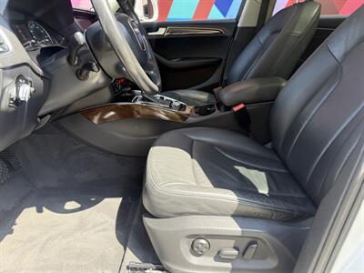 2010 Audi Q5 3.2 quattro Premium Plus   - Photo 16 - Irvine, CA 92612