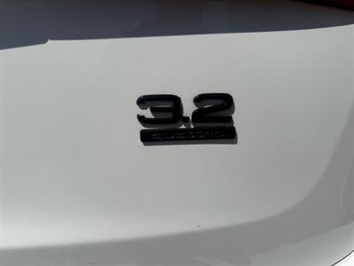 2010 Audi Q5 3.2 quattro Premium Plus   - Photo 12 - Irvine, CA 92612
