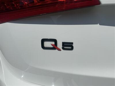 2010 Audi Q5 3.2 quattro Premium Plus   - Photo 11 - Irvine, CA 92612