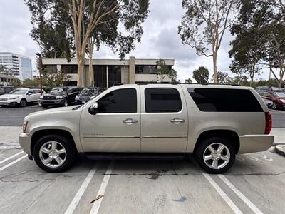 2013 Chevrolet Suburban LTZ   - Photo 7 - Irvine, CA 92612