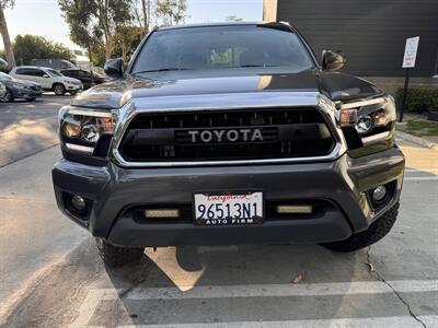 2014 Toyota Tacoma PreRunner   - Photo 2 - Irvine, CA 92612