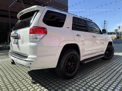 2013 Toyota 4Runner SR5 4x4  CALI SUV   - Photo 4 - Irvine, CA 92612