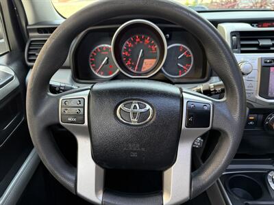 2013 Toyota 4Runner SR5 4x4  CALI SUV   - Photo 31 - Irvine, CA 92612