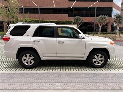 2010 Toyota 4Runner SR5   - Photo 4 - Irvine, CA 92612