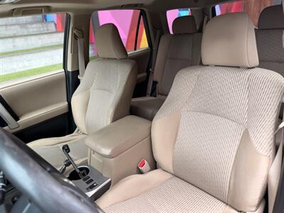2010 Toyota 4Runner SR5   - Photo 10 - Irvine, CA 92612