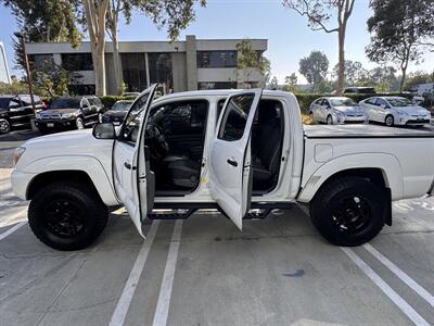 2014 Toyota Tacoma PreRunner   - Photo 14 - Irvine, CA 92612