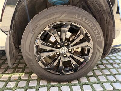 2022 Toyota RAV4 Hybrid SE   - Photo 16 - Irvine, CA 92612