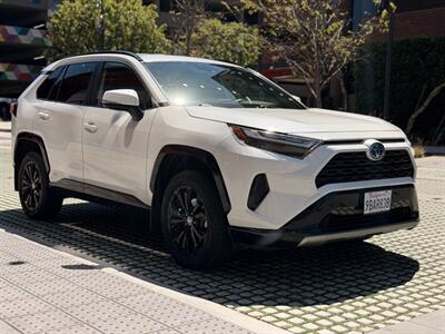 2022 Toyota RAV4 Hybrid SE   - Photo 3 - Irvine, CA 92612