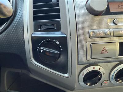 2006 Toyota Tacoma V6   - Photo 31 - Irvine, CA 92612