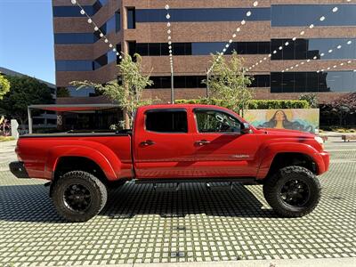 2006 Toyota Tacoma V6   - Photo 8 - Irvine, CA 92612