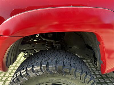 2006 Toyota Tacoma V6   - Photo 12 - Irvine, CA 92612