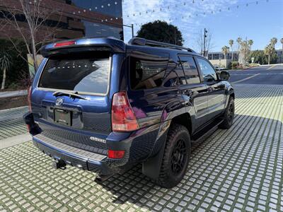 2005 Toyota 4Runner SR5 4X4 W APPLE CARPLAY   - Photo 9 - Irvine, CA 92612