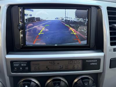 2005 Toyota 4Runner SR5 4X4 W APPLE CARPLAY   - Photo 33 - Irvine, CA 92612