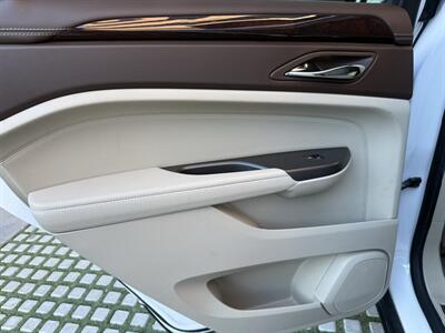 2012 Cadillac SRX Performance Collection   - Photo 19 - Irvine, CA 92612