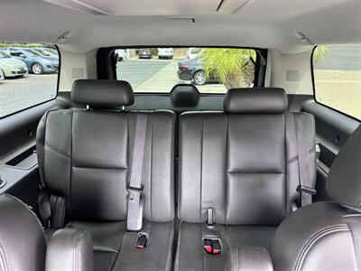 2014 GMC Yukon XL Denali   - Photo 17 - Irvine, CA 92612