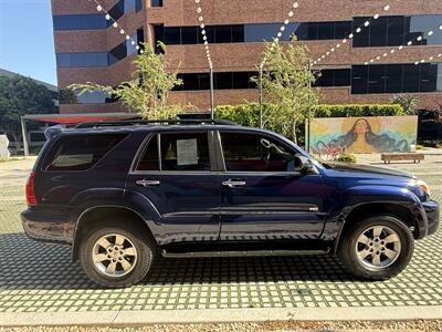 2007 Toyota 4Runner SR5   - Photo 6 - Irvine, CA 92612