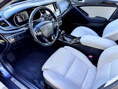 2014 Kia Cadenza Premium   - Photo 26 - Irvine, CA 92612