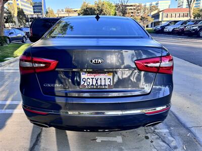 2014 Kia Cadenza Premium   - Photo 5 - Irvine, CA 92612