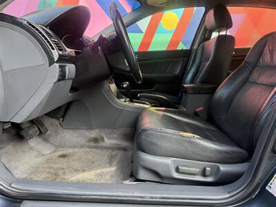 2004 Honda Accord EX w/Leather   - Photo 12 - Irvine, CA 92612