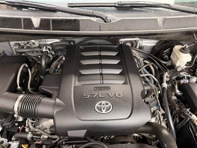 2013 Toyota Sequoia SR5   - Photo 19 - Irvine, CA 92612