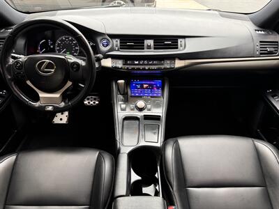 2016 Lexus CT 200h   - Photo 20 - Irvine, CA 92612