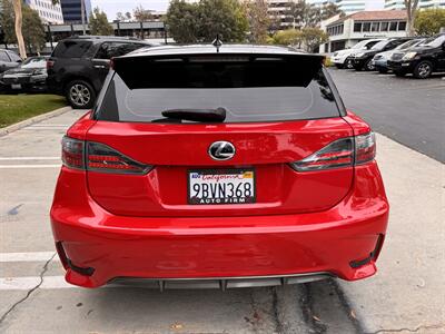 2016 Lexus CT 200h   - Photo 5 - Irvine, CA 92612