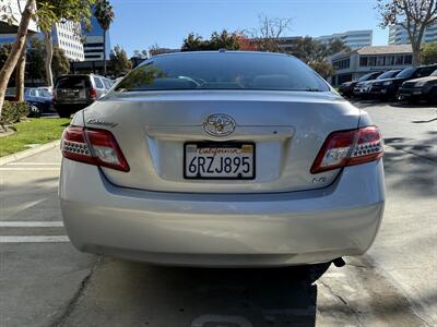 2011 Toyota Camry LE   - Photo 6 - Irvine, CA 92612