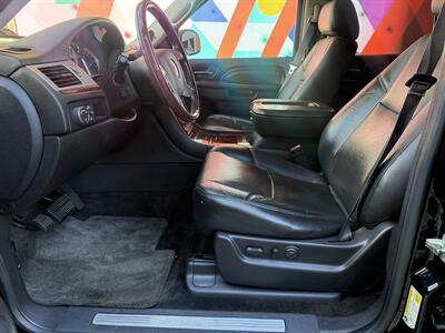 2013 Cadillac Escalade Premium   - Photo 24 - Irvine, CA 92612