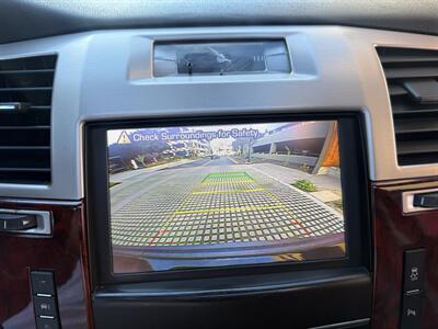 2013 Cadillac Escalade Premium   - Photo 26 - Irvine, CA 92612