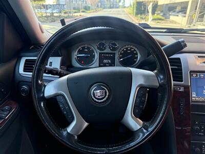 2013 Cadillac Escalade Premium   - Photo 21 - Irvine, CA 92612