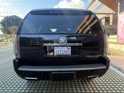 2013 Cadillac Escalade Premium   - Photo 4 - Irvine, CA 92612