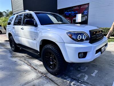 2006 Toyota 4Runner SR5 w/TRD Wheels   - Photo 3 - Irvine, CA 92612