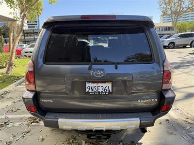 2004 Toyota 4Runner Limited V8 4WD W/TRD Wheels & Op. Apple Carplay   - Photo 6 - Irvine, CA 92612