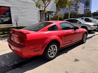 2005 Ford Mustang V6 Deluxe   - Photo 5 - Irvine, CA 92612