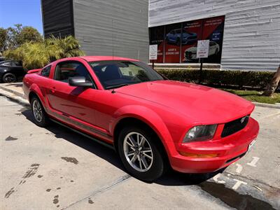 2005 Ford Mustang V6 Deluxe   - Photo 4 - Irvine, CA 92612