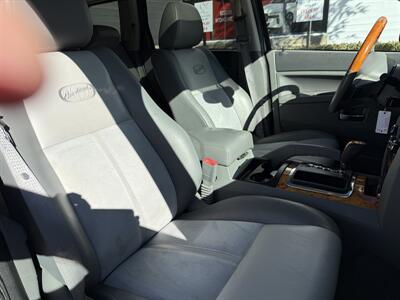 2006 Jeep Grand Cherokee Overland   - Photo 21 - Irvine, CA 92612