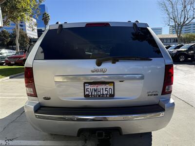 2006 Jeep Grand Cherokee Overland   - Photo 6 - Irvine, CA 92612