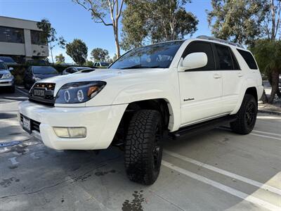 2005 Toyota 4Runner SR5 w/TRD wheels, Backup Camera, and Apple Carplay   - Photo 3 - Irvine, CA 92612