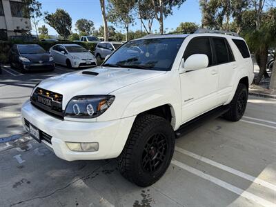 2005 Toyota 4Runner SR5 w/TRD wheels, Backup Camera, and Apple Carplay   - Photo 10 - Irvine, CA 92612