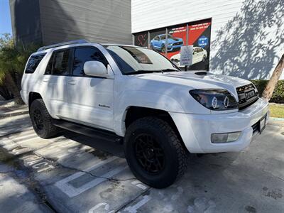 2005 Toyota 4Runner SR5 w/TRD wheels, Backup Camera, and Apple Carplay   - Photo 5 - Irvine, CA 92612