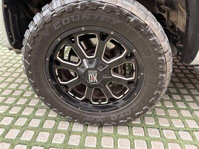 2020 Toyota Tundra SR5   - Photo 22 - Irvine, CA 92612